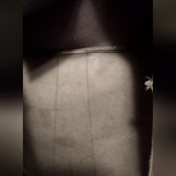 NWOT Vince Camuto Tote - Picture 5 of 5